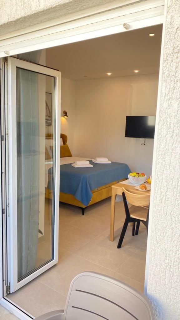 Apartmani Josipa Трогир Экстерьер фото